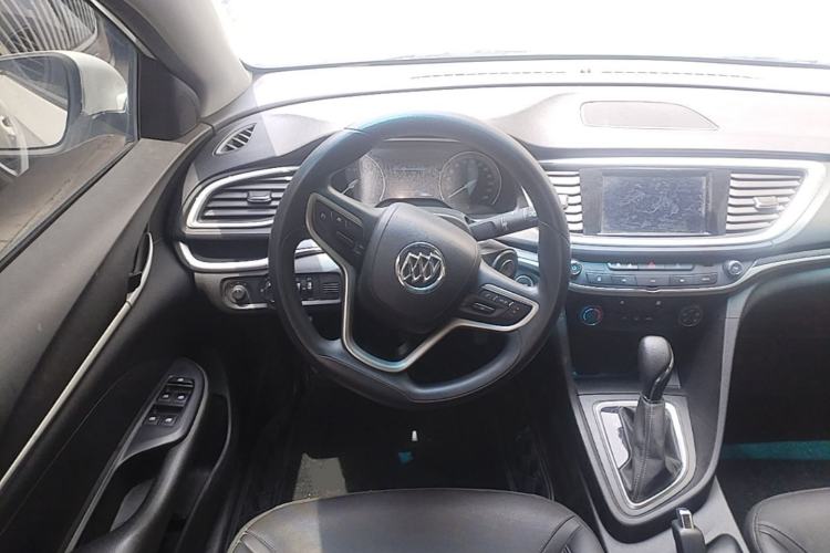 Used Buick GT 2021 Revised Version Flagship 1.5L Automatic Elite Edition Steering Wheel