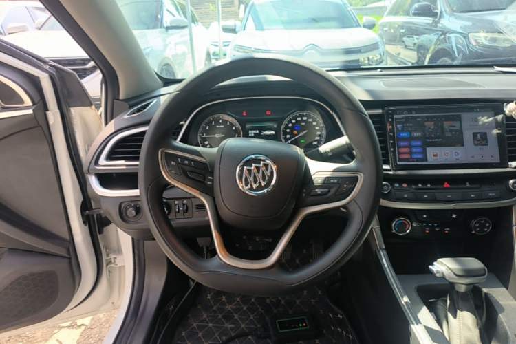 Used Buick GT 2021 Revised Version 1.3T Automatic Mild Hybrid Elite Edition Steering Wheel