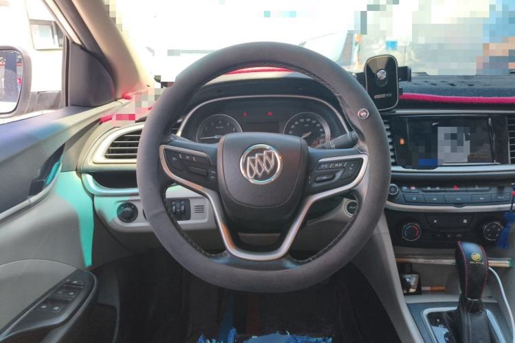 Used Buick GT 2021 Exemplar 1.5L Automatic Elite Version Steering Wheel