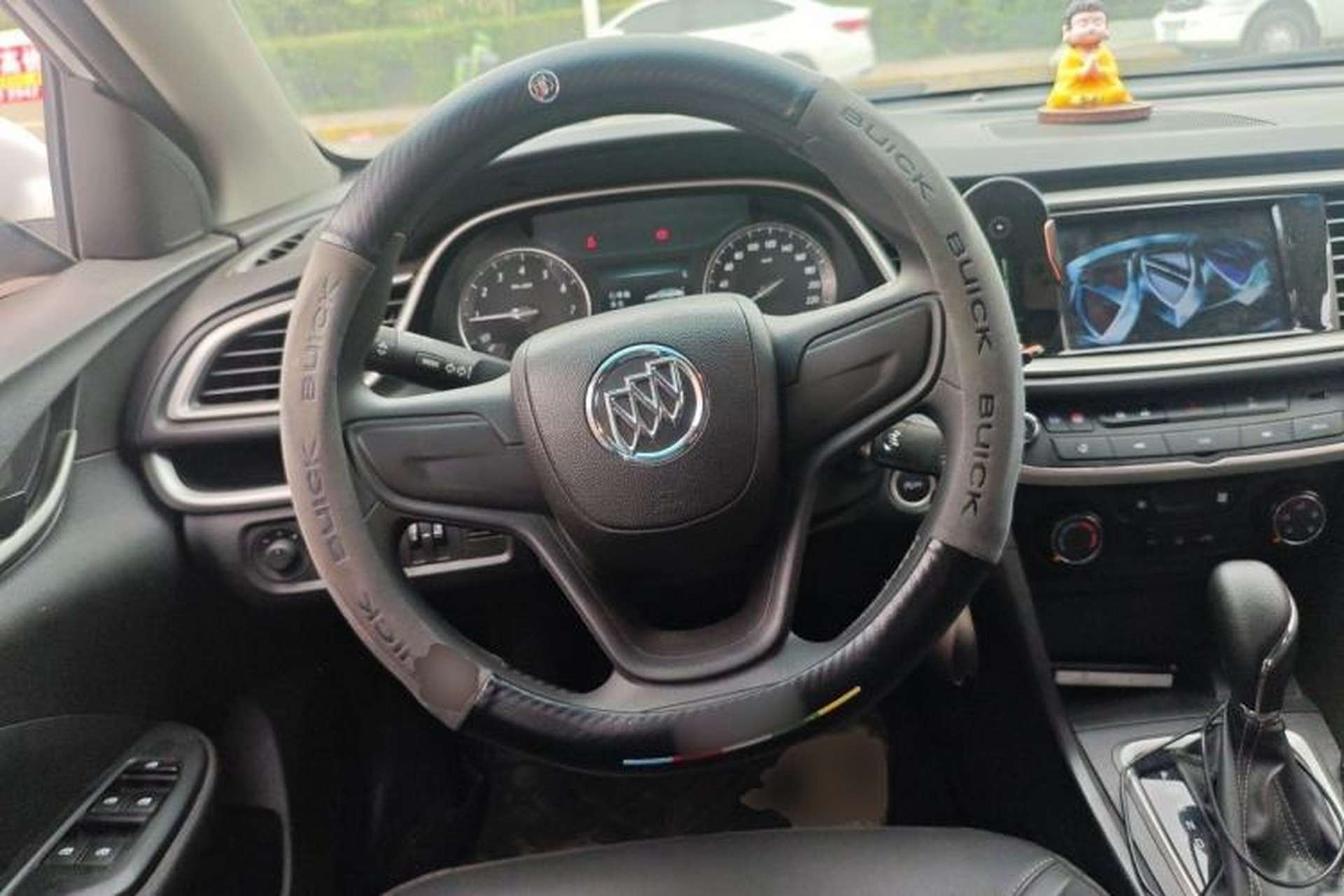 Used Buick GT 2021 1.3T Automatic Mild Hybrid Elite Version Steering Wheel