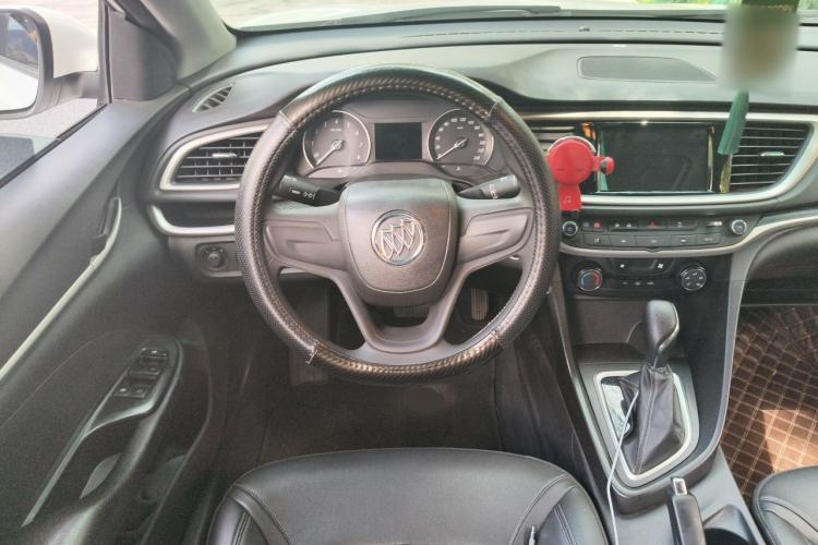 Used Buick GT 2021 1.3T Automatic Mild Hybrid Elite Version Steering Wheel