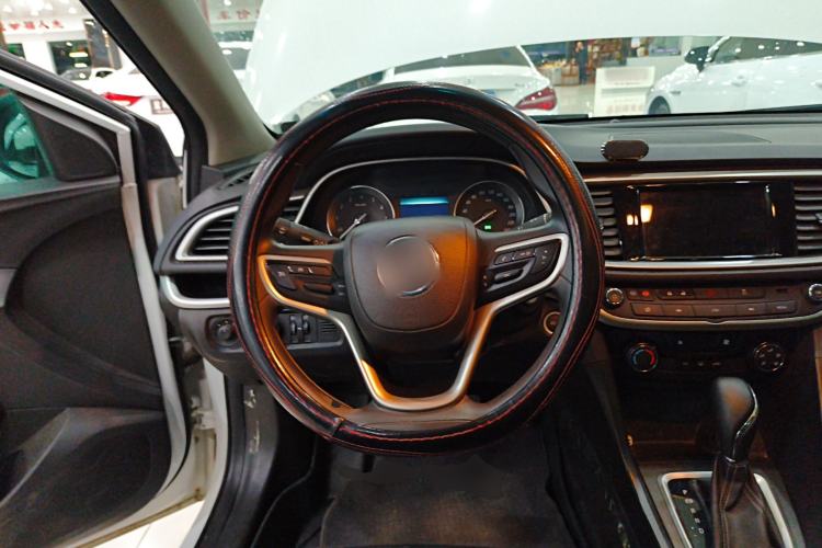 Used Buick GT 2021 1.3T Automatic Mild Hybrid Elite Version Steering Wheel