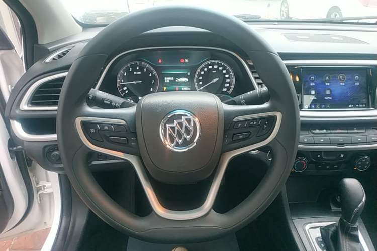 Used Buick GT 2021 Revised Version Flagship 1.5L Automatic Elite Edition Steering Wheel