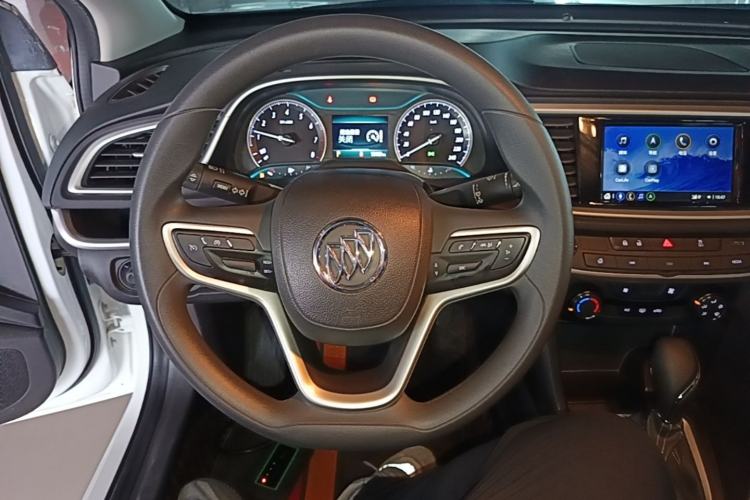 Used Buick GT 2021 Revised Version Flagship 1.5L Automatic Entry-Level Trim Steering Wheel