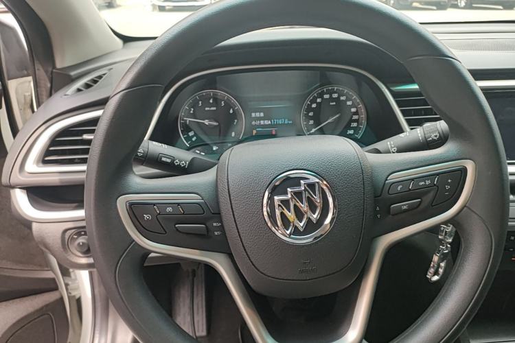 Used Buick GT 2021 Revised Version Flagship 1.5L Automatic Elite Edition Steering Wheel