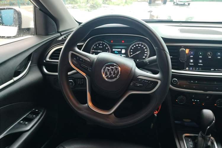 Used Buick GT 2021 Revised Version Flagship 1.5L Automatic Elite Edition Steering Wheel