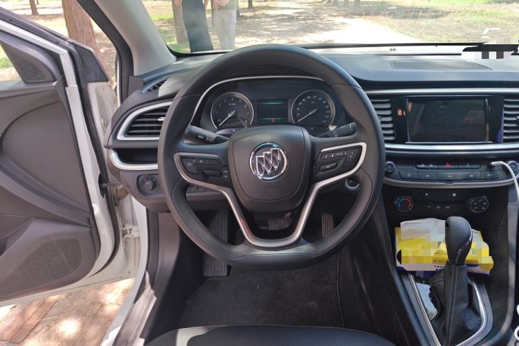 Used Buick GT 2021 Revised Version Flagship 1.5L Automatic Elite Edition Steering Wheel