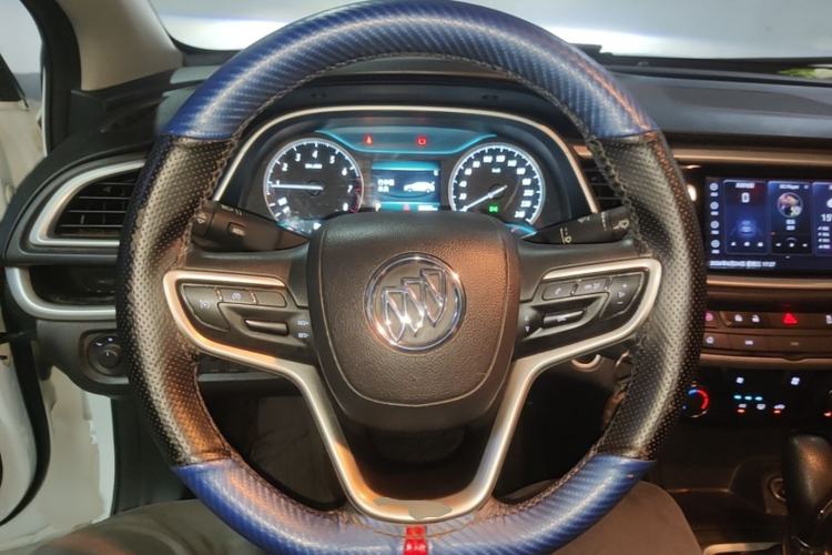 Used Buick GT 2021 Revised Version Flagship 1.5L Automatic Elite Edition Steering Wheel