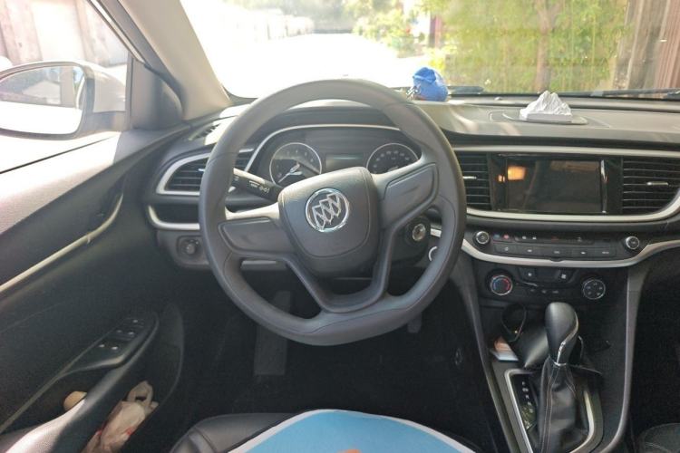 Used Buick GT 2021 1.3T Automatic Mild Hybrid Elite Version Steering Wheel