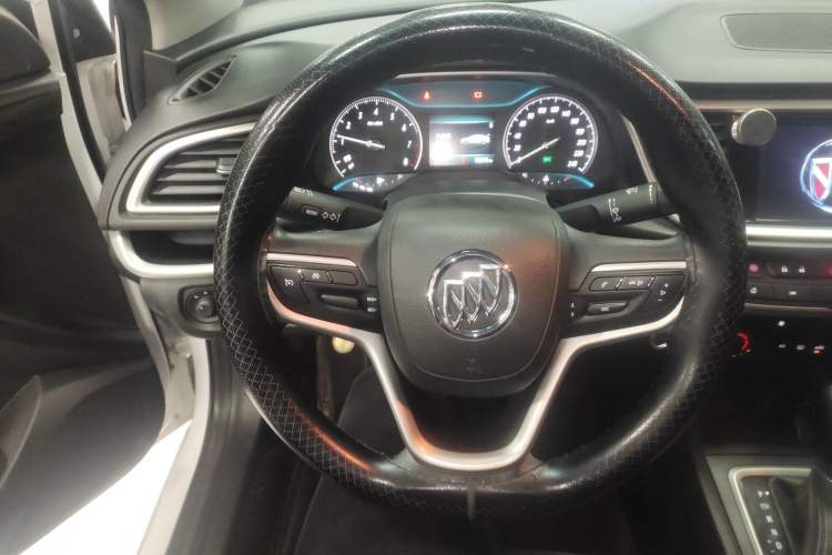 Used Buick GT 2021 Revised Version 1.3T Automatic Mild Hybrid Elite Edition Steering Wheel