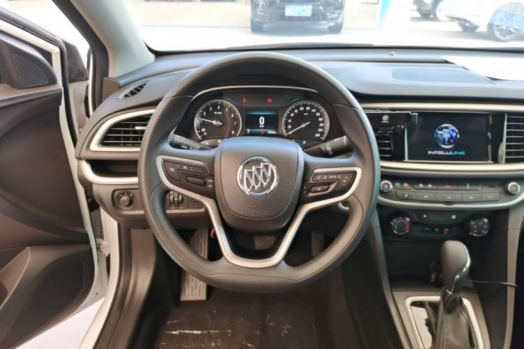 Used Buick GT 2021 Revised Version Flagship 1.5L Automatic Elite Edition Steering Wheel