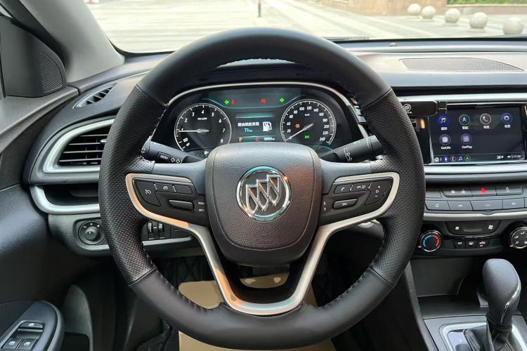 Used Buick GT 2021 Revised Version Flagship 1.5L Automatic Elite Edition Steering Wheel