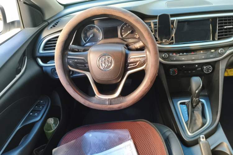 Used Buick GT 2021 Revised Version Flagship 1.5L Automatic Elite Edition Steering Wheel