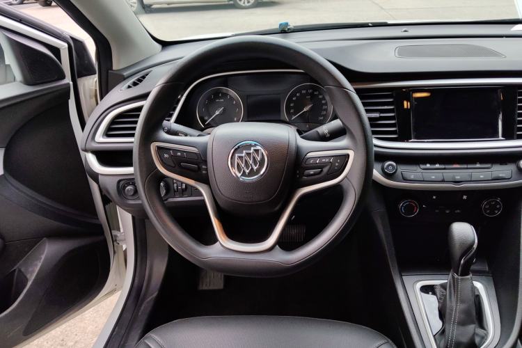 Used Buick GT 2021 Revised Version 1.3T Automatic Mild Hybrid Elite Edition Steering Wheel