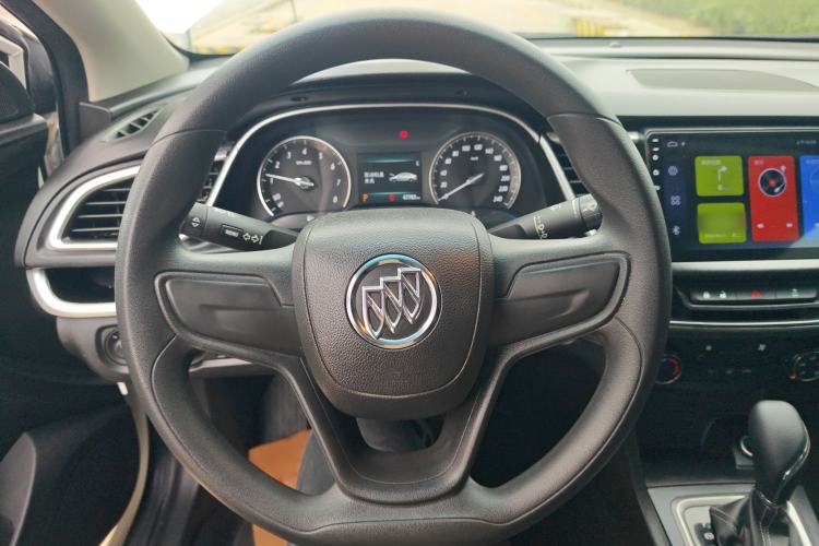 Used Buick GT 2021 Revised Version Flagship 1.5L Automatic Entry-Level Trim Steering Wheel