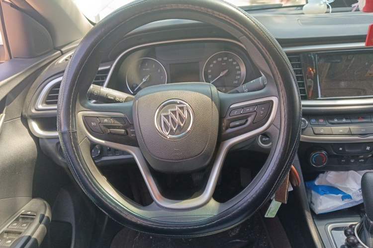 Used Buick GT 2021 Revised Version Flagship 1.5L Automatic Elite Edition Steering Wheel