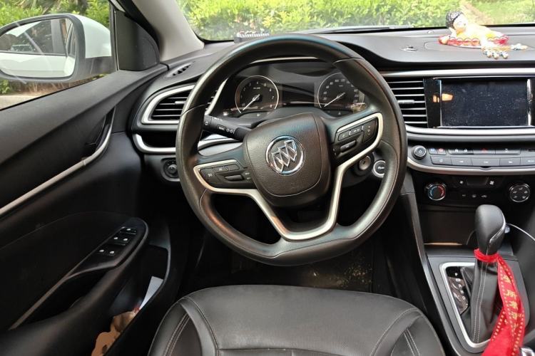 Used Buick GT 2021 Revised Version Flagship 1.5L Automatic Elite Edition Steering Wheel