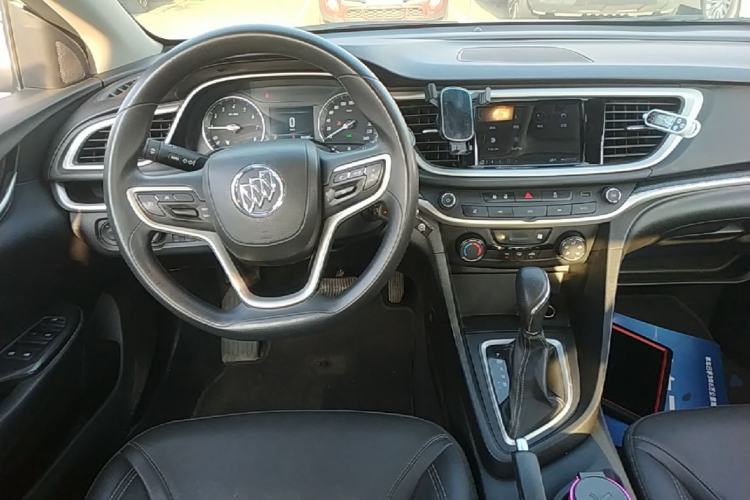 Used Buick GT 2021 Revised Version Flagship 1.5L Automatic Entry-Level Trim Steering Wheel