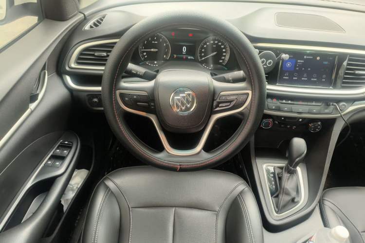 Used Buick GT 2021 Revised Version Flagship 1.5L Automatic Elite Edition Steering Wheel
