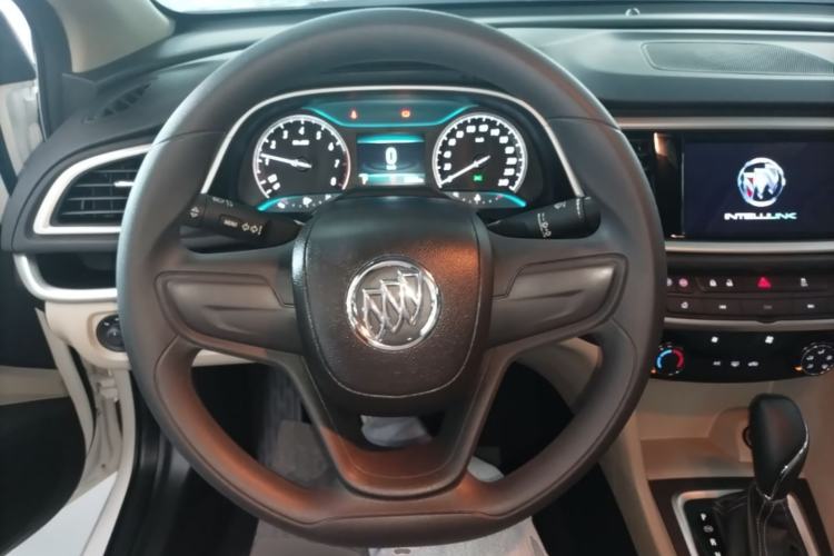 Used Buick GT 2021 Exemplar 1.5L Automatic Elite Version Steering Wheel