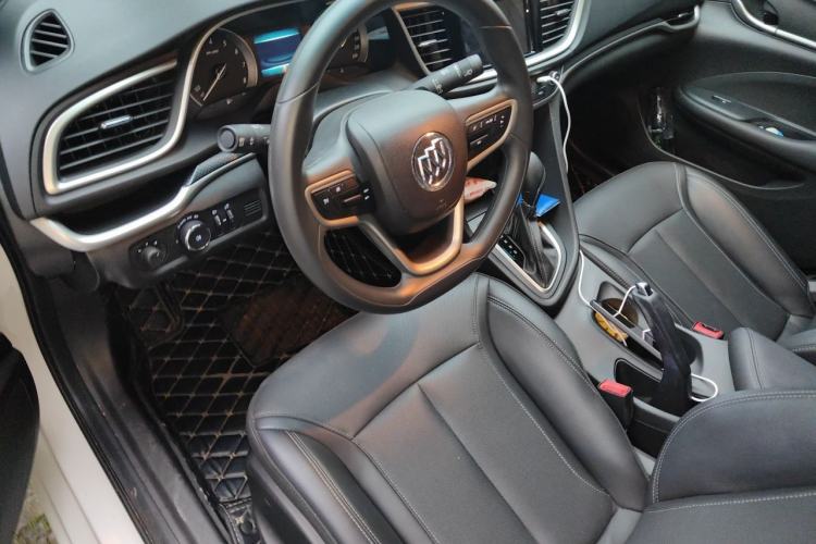 Used Buick GT 2021 Revised Version Flagship 1.5L Automatic Elite Edition Steering Wheel