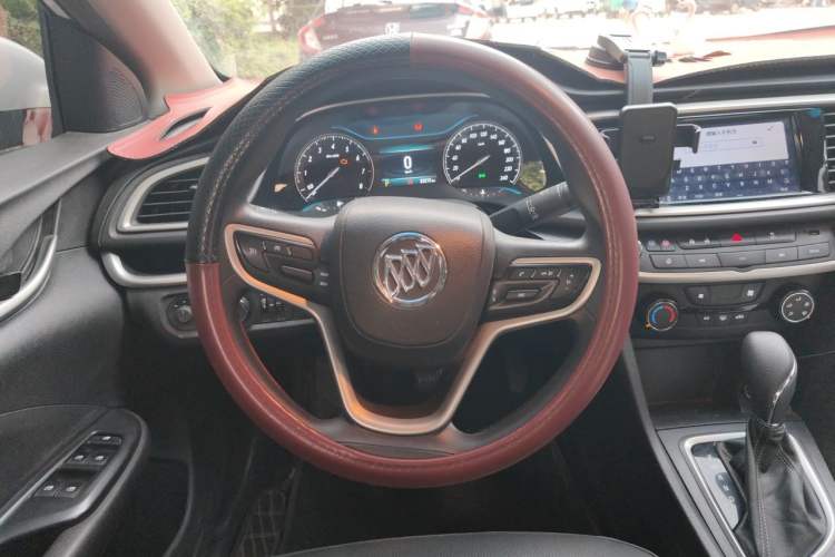 Used Buick GT 2021 Revised Version 1.3T Automatic Mild Hybrid Elite Edition Steering Wheel