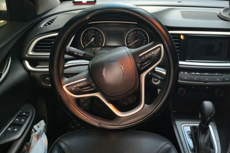 Used Buick GT 2021 Revised Version 1.3T Automatic Mild Hybrid Elite Edition Steering Wheel
