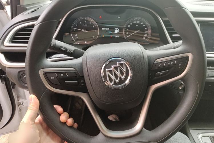 Used Buick GT 2021 Revised Version Flagship 1.5L Automatic Elite Edition Steering Wheel