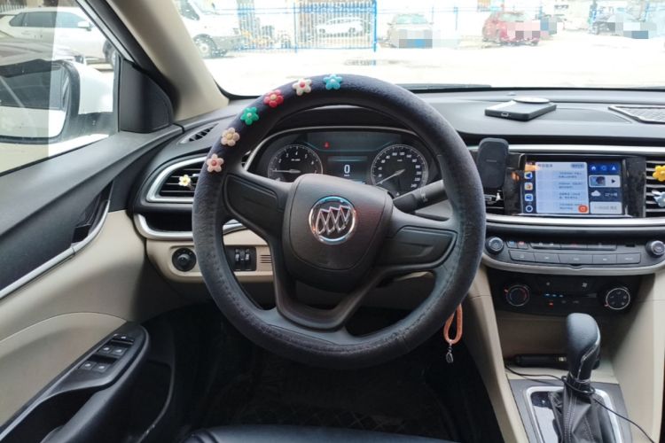 Used Buick GT 2021 Exemplar 1.5L Automatic Elite Version Steering Wheel