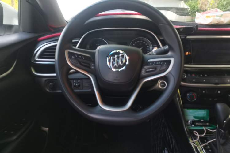 Used Buick GT 2021 Exemplar 1.5L Automatic Elite Version Steering Wheel