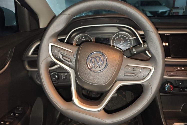 Used Buick GT 2021 Revised Version Flagship 1.5L Automatic Elite Edition Steering Wheel