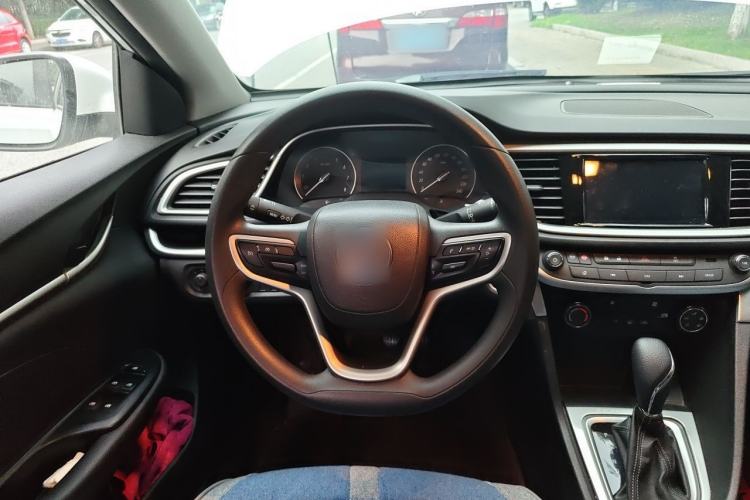Used Buick GT 2021 Exemplar 1.5L Automatic Elite Version Steering Wheel