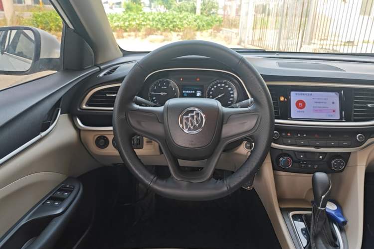 Used Buick GT 2021 Exemplar 1.5L Automatic Elite Version Steering Wheel