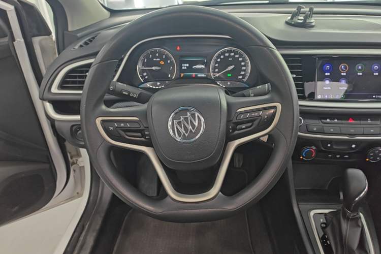 Used Buick GT 2021 Revised Version 1.3T Automatic Mild Hybrid Elite Edition Steering Wheel