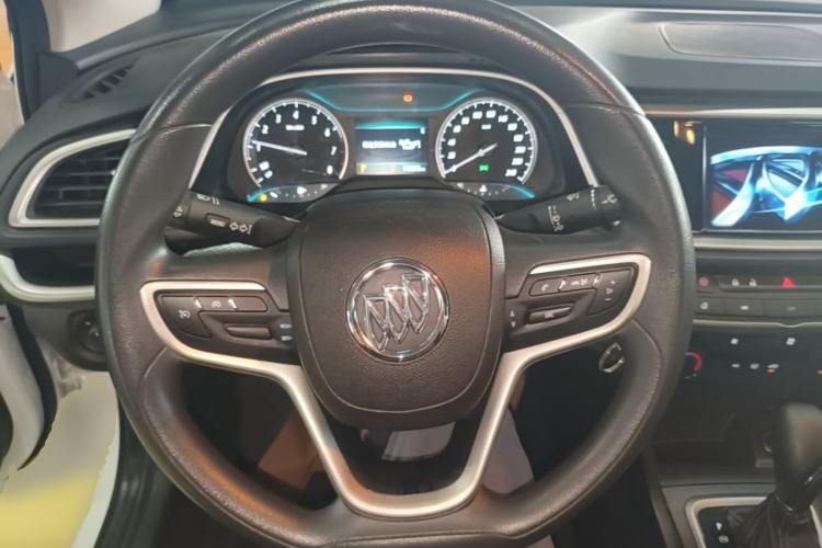 Used Buick GT 2021 Revised Version Flagship 1.5L Automatic Elite Edition Steering Wheel