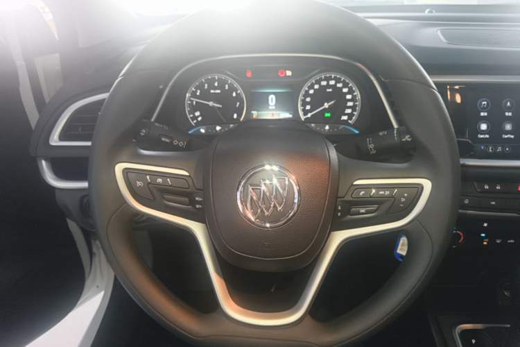Used Buick GT 2021 Revised Version 1.3T Automatic Mild Hybrid Advanced Edition Steering Wheel