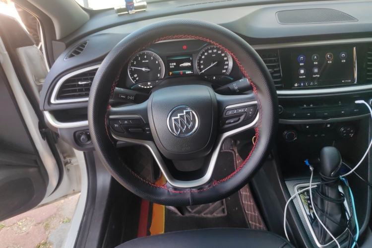 Used Buick GT 2021 Revised Version Flagship 1.5L Automatic Elite Edition Steering Wheel
