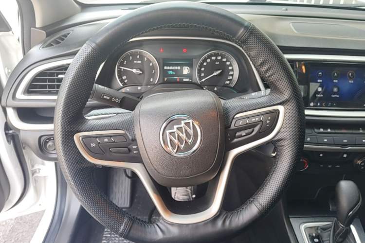 Used Buick GT 2021 Revised Version Flagship 1.5L Automatic Elite Edition Steering Wheel