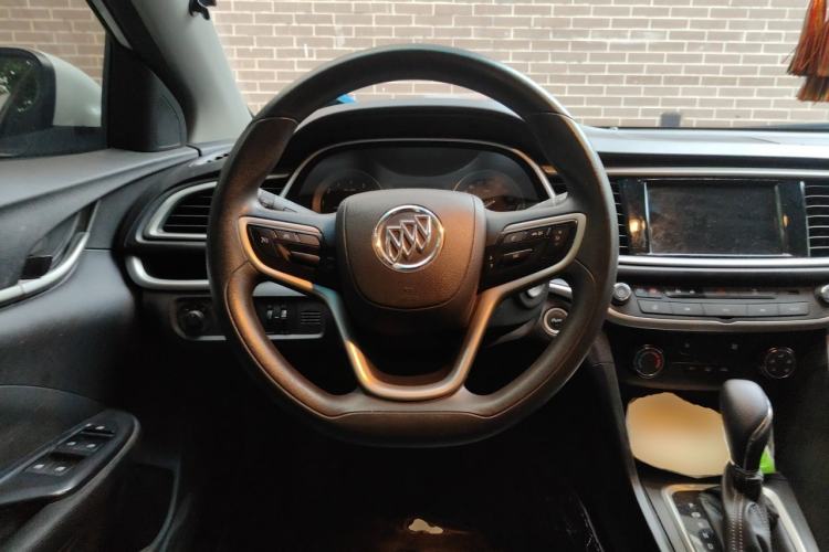 Used Buick GT 2021 Revised Version Flagship 1.5L Automatic Elite Edition Steering Wheel