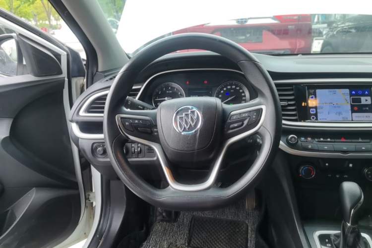 Used Buick GT 2021 Revised Version Flagship 1.5L Automatic Elite Edition Steering Wheel