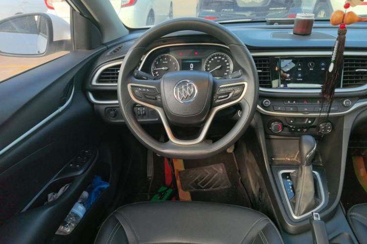 Used Buick GT 2021 Revised Version Flagship 1.5L Automatic Elite Edition Steering Wheel