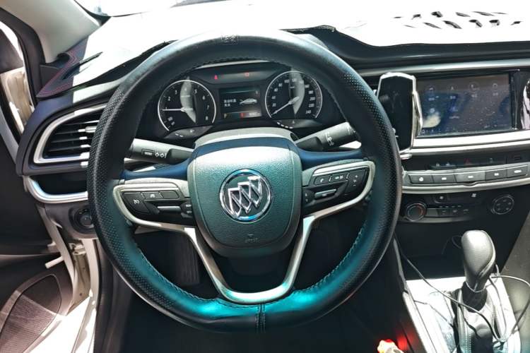 Used Buick GT 2021 Revised Version Flagship 1.5L Automatic Elite Edition Steering Wheel
