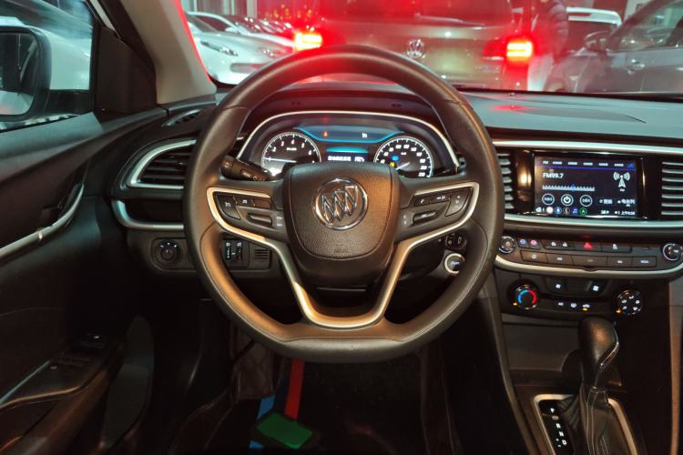 Used Buick GT 2021 Revised Version Flagship 1.5L Automatic Elite Edition Steering Wheel