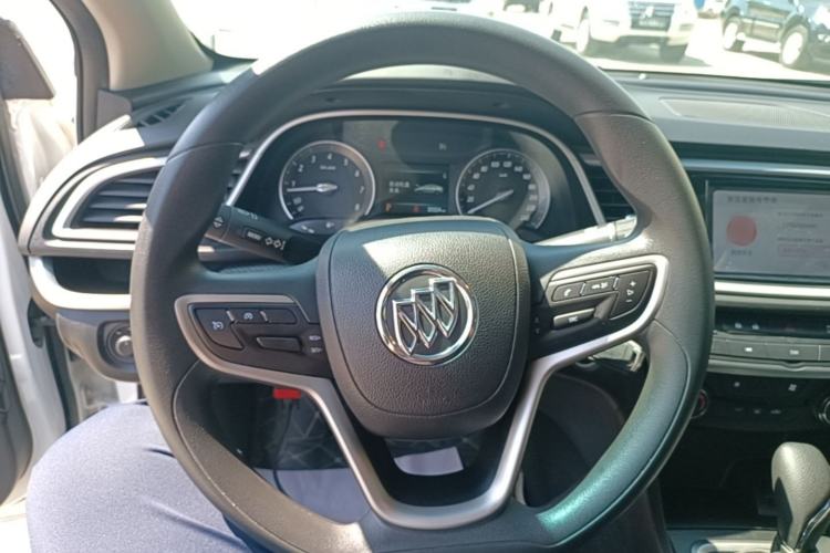Used Buick GT 2021 Revised Version Flagship 1.5L Automatic Elite Edition Steering Wheel