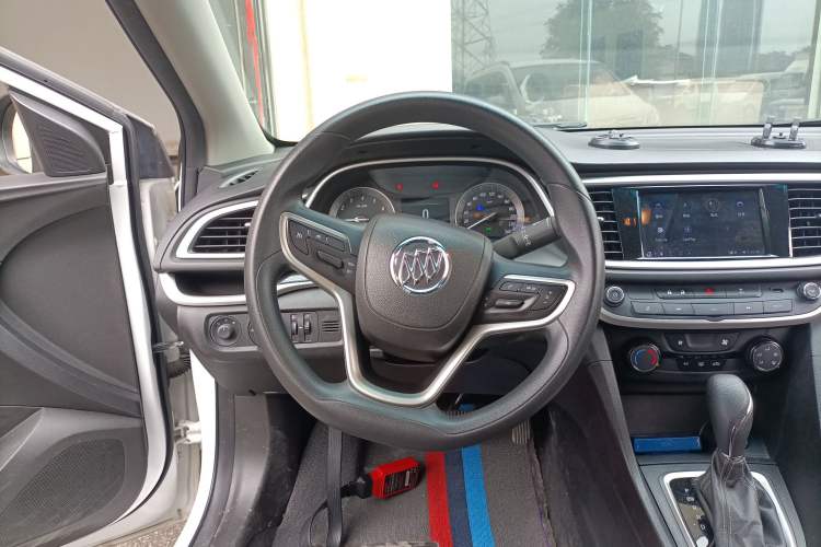 Used Buick GT 2021 Revised Version 1.3T Automatic Mild Hybrid Elite Edition Steering Wheel