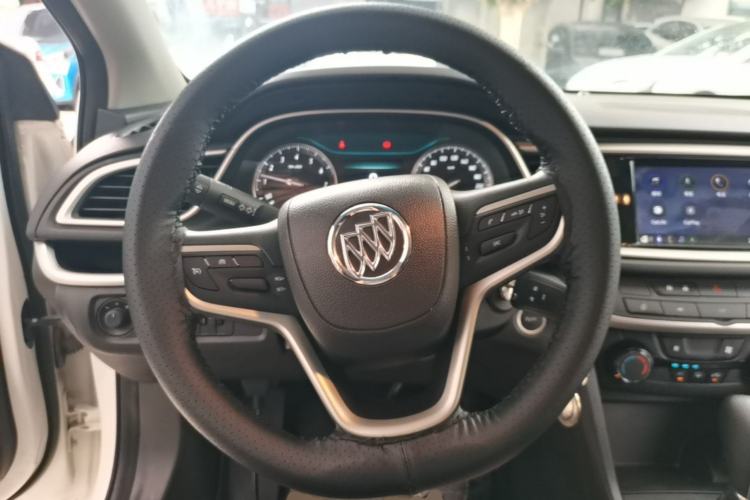 Used Buick GT 2021 Revised Version Flagship 1.5L Automatic Entry-Level Trim Steering Wheel