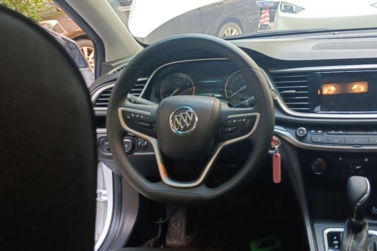 Used Buick GT 2021 Revised Version Flagship 1.5L Automatic Elite Edition Steering Wheel