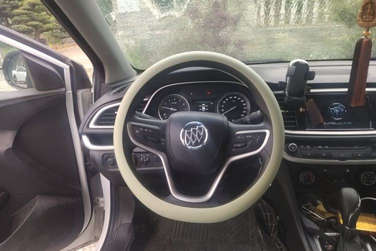 Used Buick GT 2021 Revised Version 1.3T Automatic Mild Hybrid Elite Edition Steering Wheel
