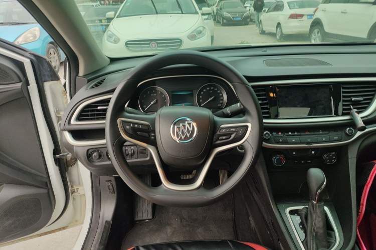 Used Buick GT 2021 Revised Version Flagship 1.5L Automatic Elite Edition Steering Wheel