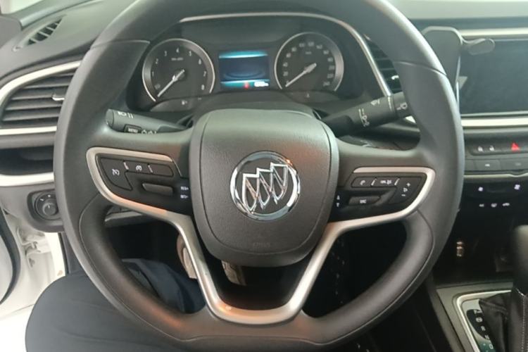 Used Buick GT 2021 Revised Version Flagship 1.5L Automatic Elite Edition Steering Wheel